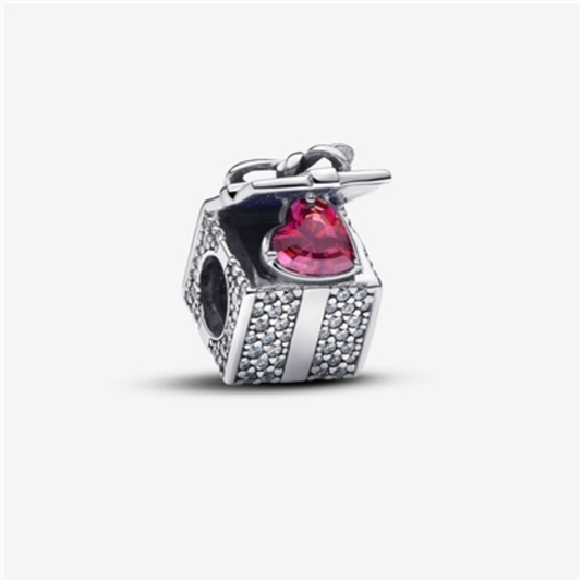SPARKLING GIFT BOX CHARM