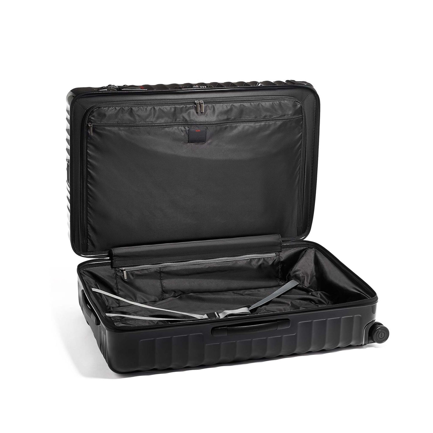 19 DEGREE WORLDWIDE TRIP HARDSIDE 4 WHEEL PACKING CASE