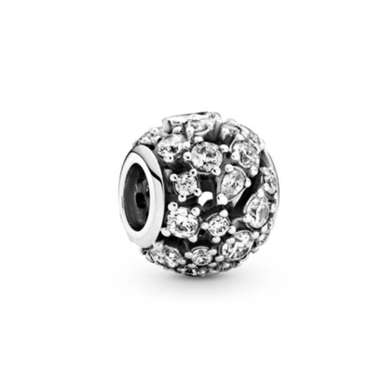 SPARKLING ROUND OPENWORK CHARM, CLEAR